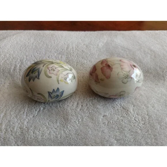 Vintage The Egg Lady Decorative Porcelain Eggs Floral Patterns Spring Easter - Picture 3 of 13
